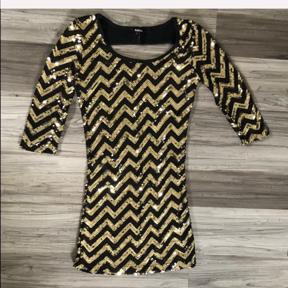 ♥️ Black and gold sequin dress
